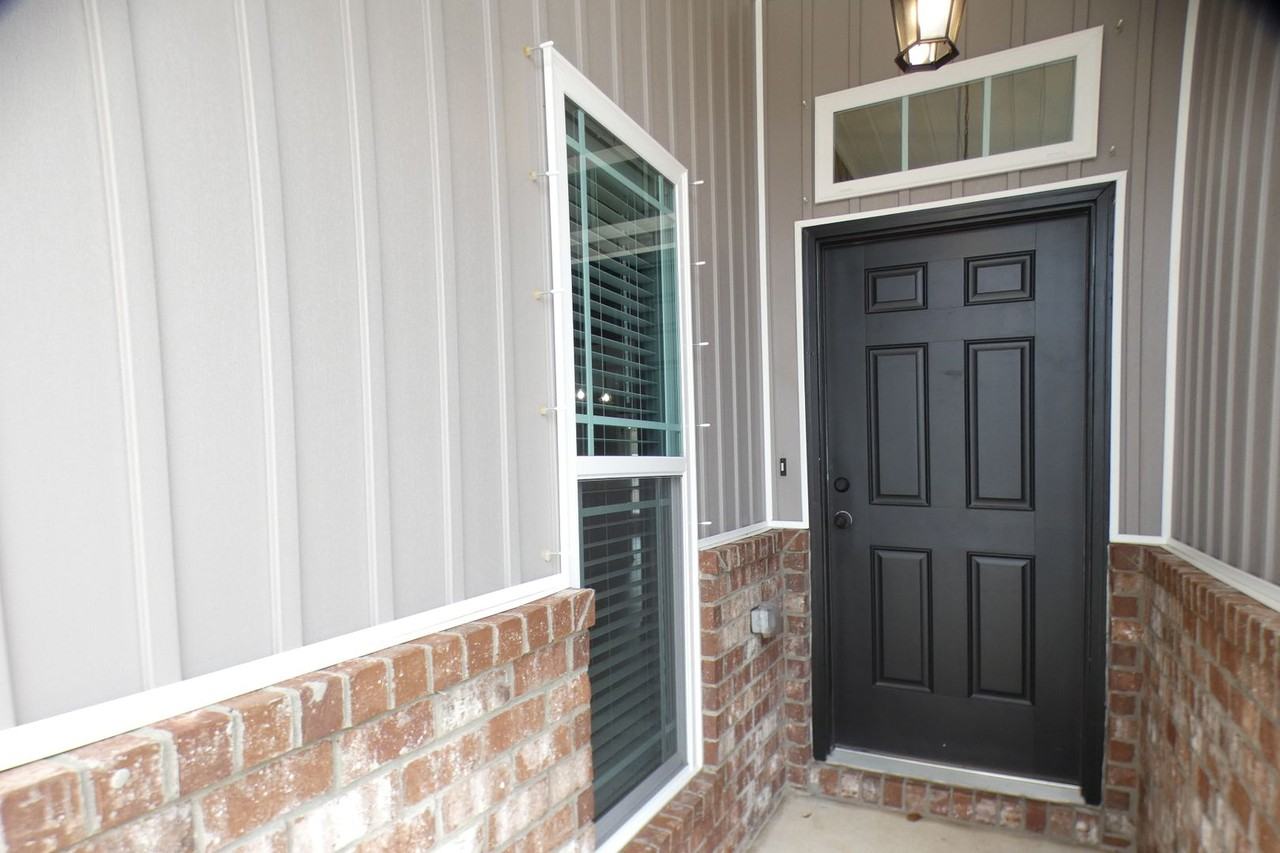 4414 Thistle Pine Ct - Photo 2 of 35