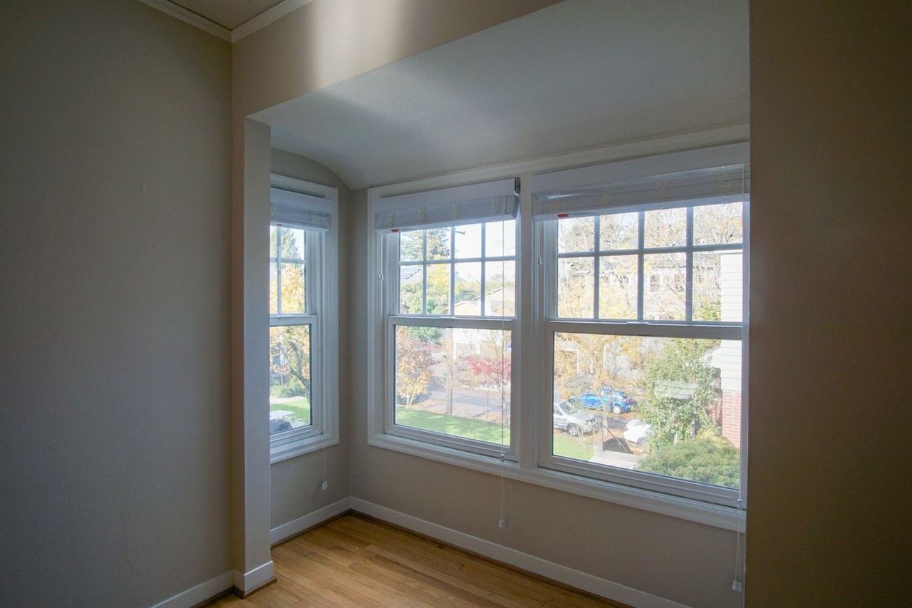 2420 Nw Quimby St #11 - Photo 4 of 22