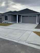 2369 Morris Ave - Photo 1 of 1