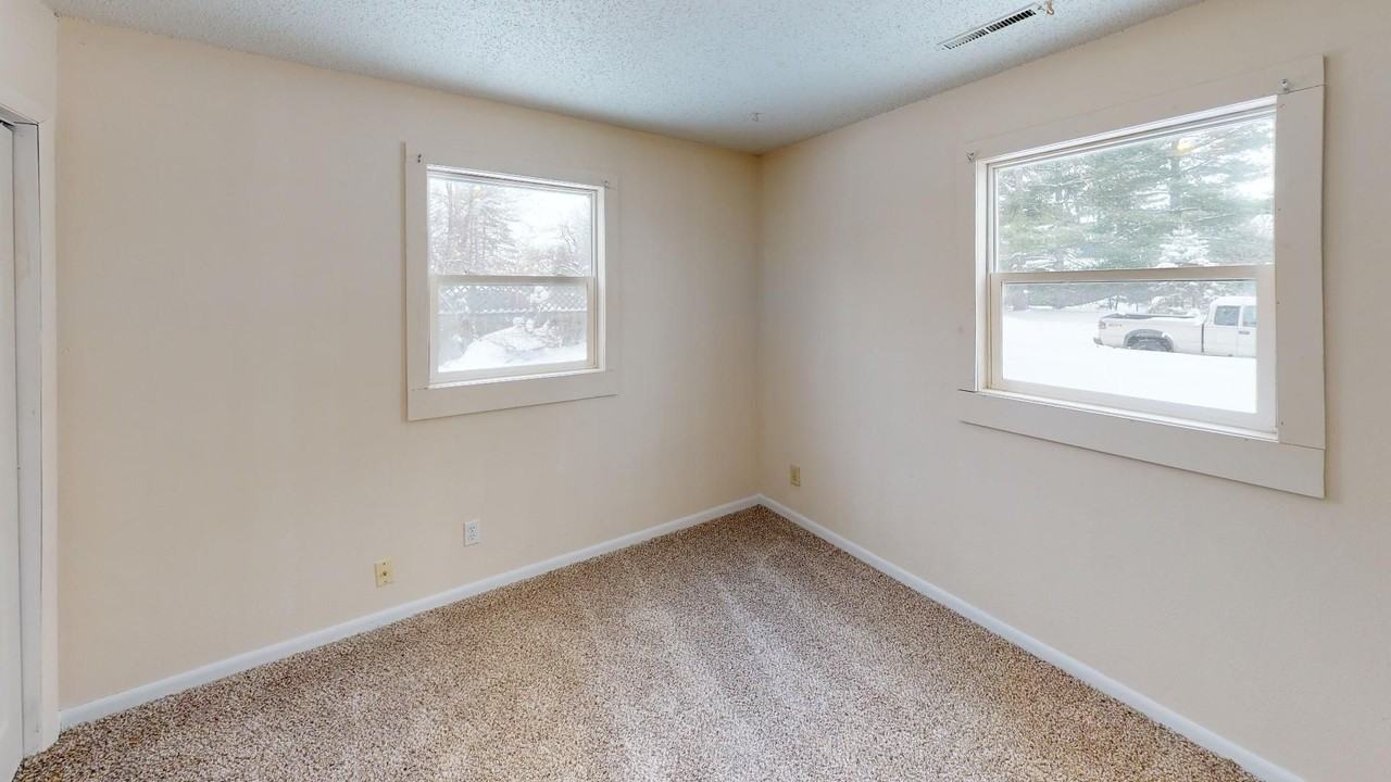 1234 Michigan Ave - Photo 7 of 10