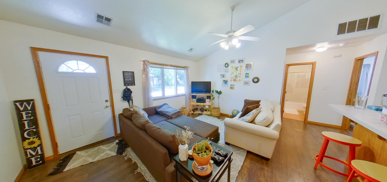 631 Thurston Street - Photo 2 of 14