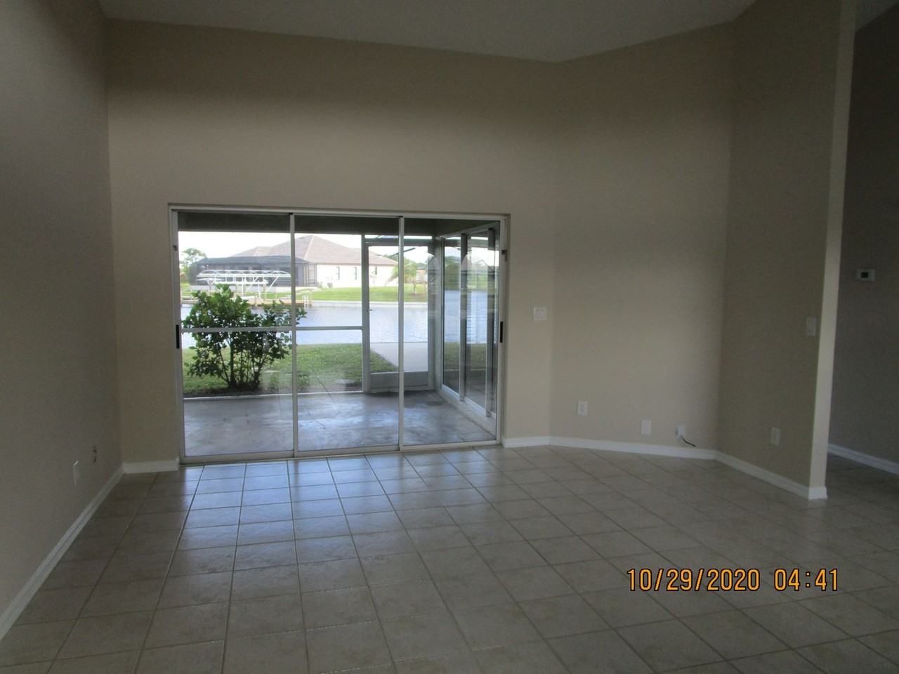 1709 Nw 36th Pl - Photo 5 of 20