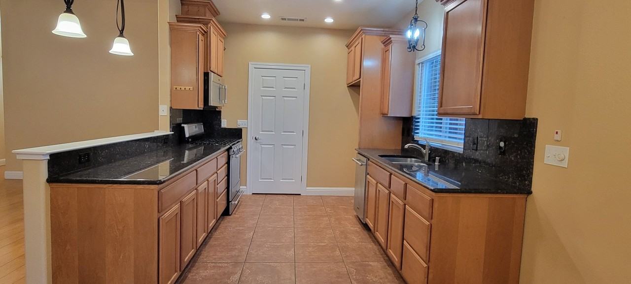 2387 Pendant Way - Photo 4 of 21