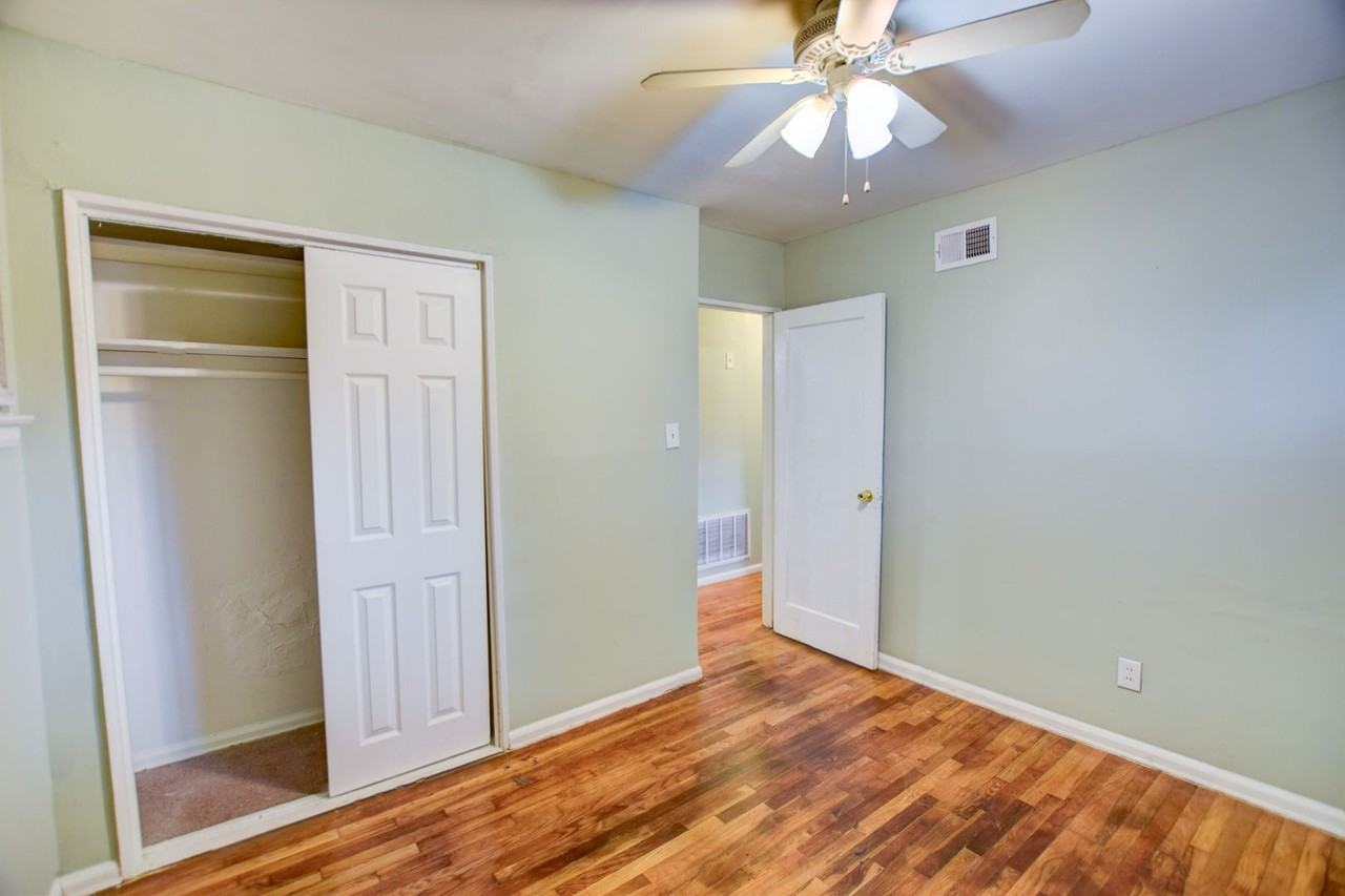 1401 River Oaks Dr - Photo 6 of 22