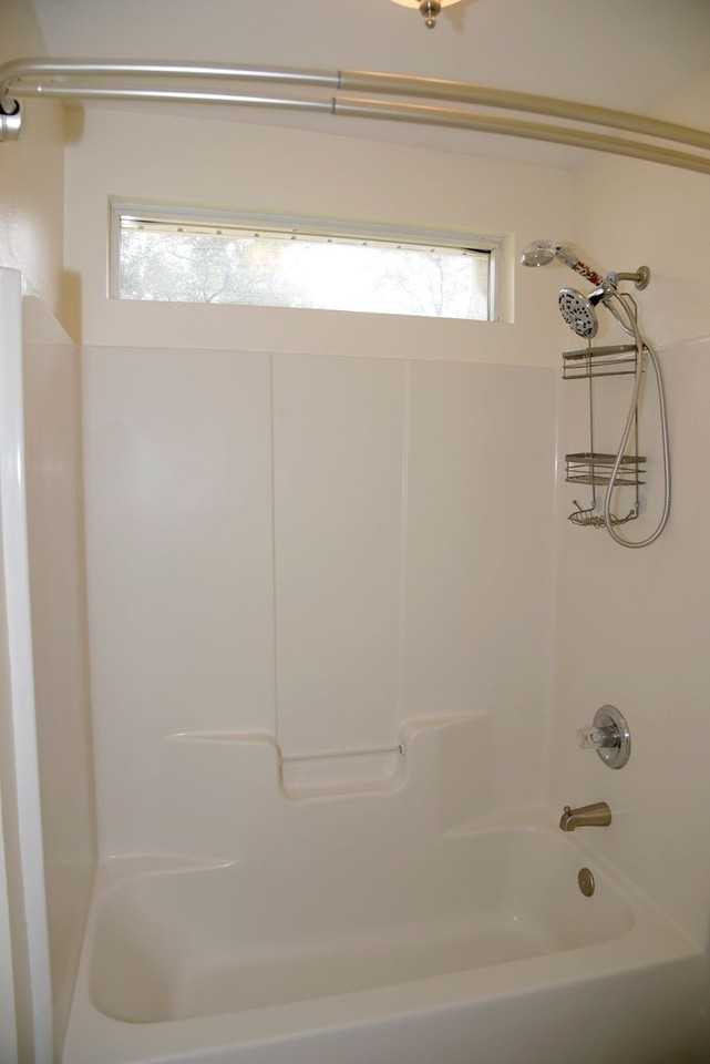 114 Quince Ave - Photo 5 of 31