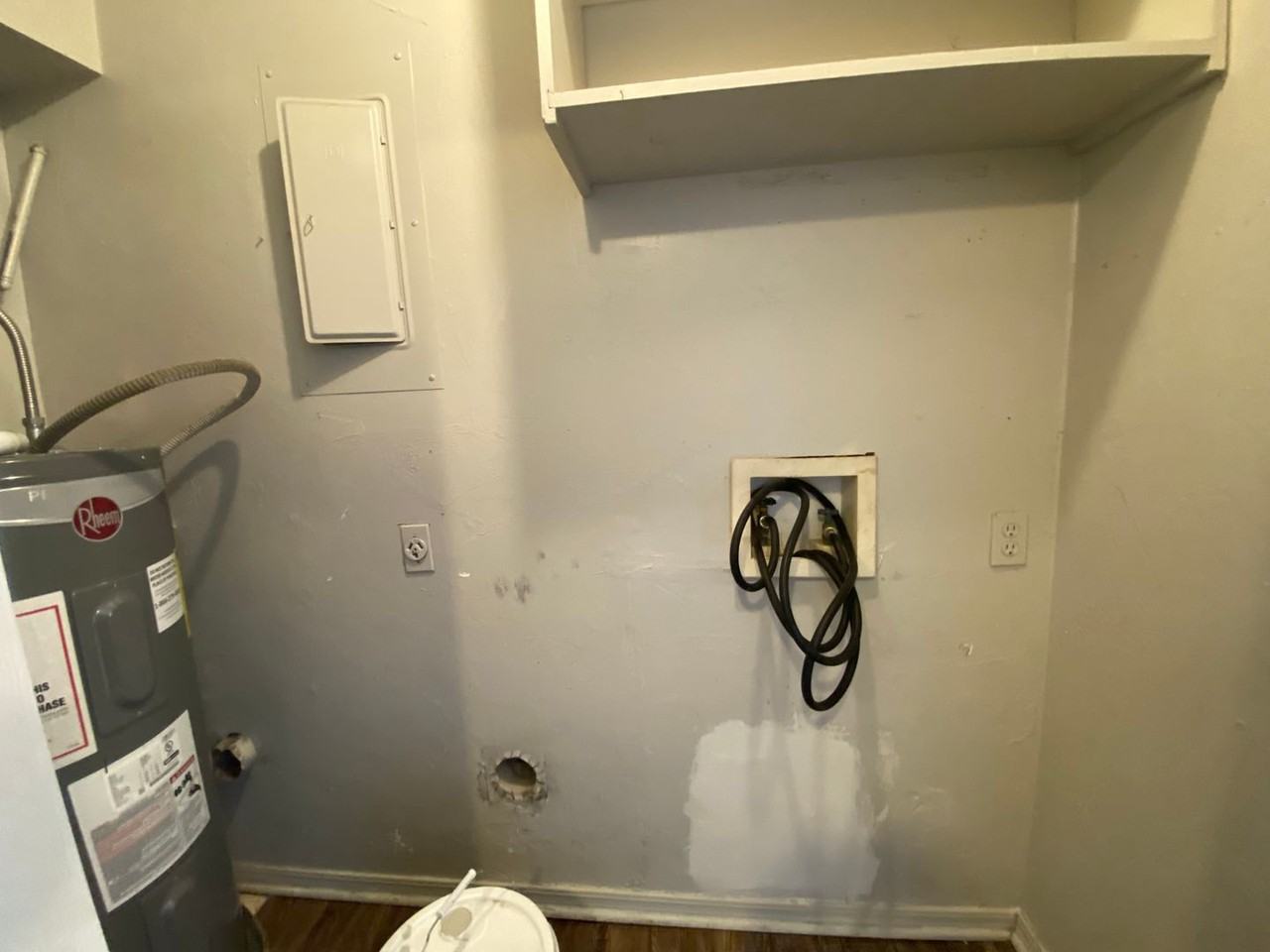 2408 N Reeves Ave - Photo 6 of 16