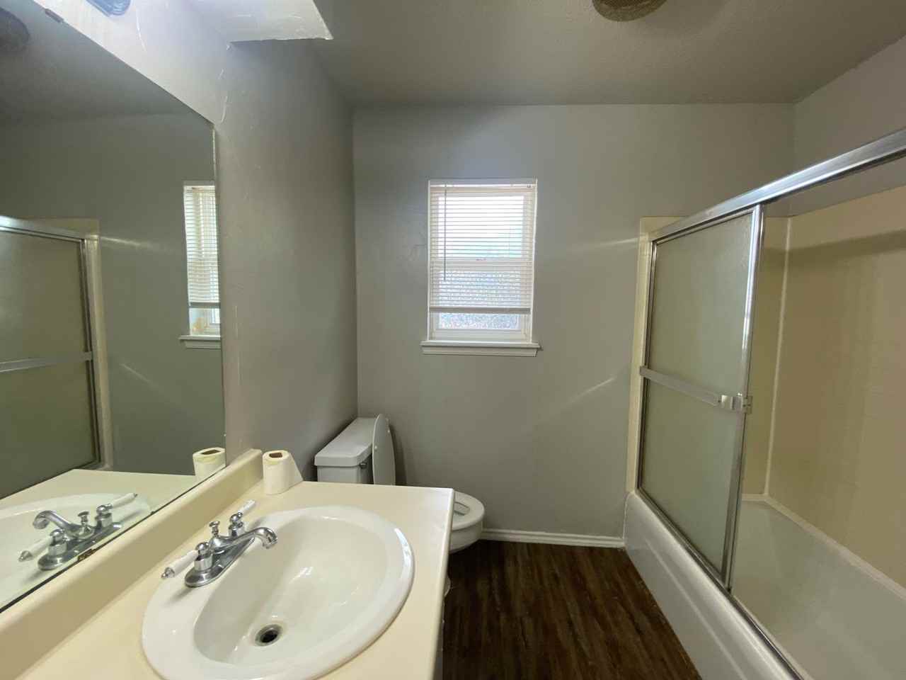 2408 N Reeves Ave - Photo 7 of 16