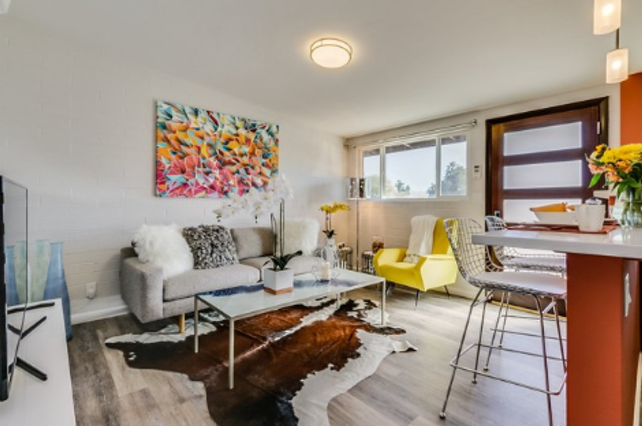 1647 N Santa Rita Ave - Photo 2 of 4