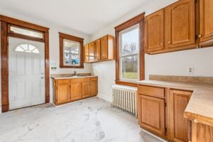 featured image of 1040 S Main St