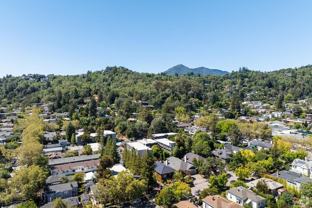 215 Bayview St - Photo 1 of 1