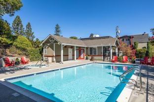 215 Bayview St - Photo 1 of 1