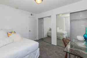 featured image of 449 E Arenas Rd