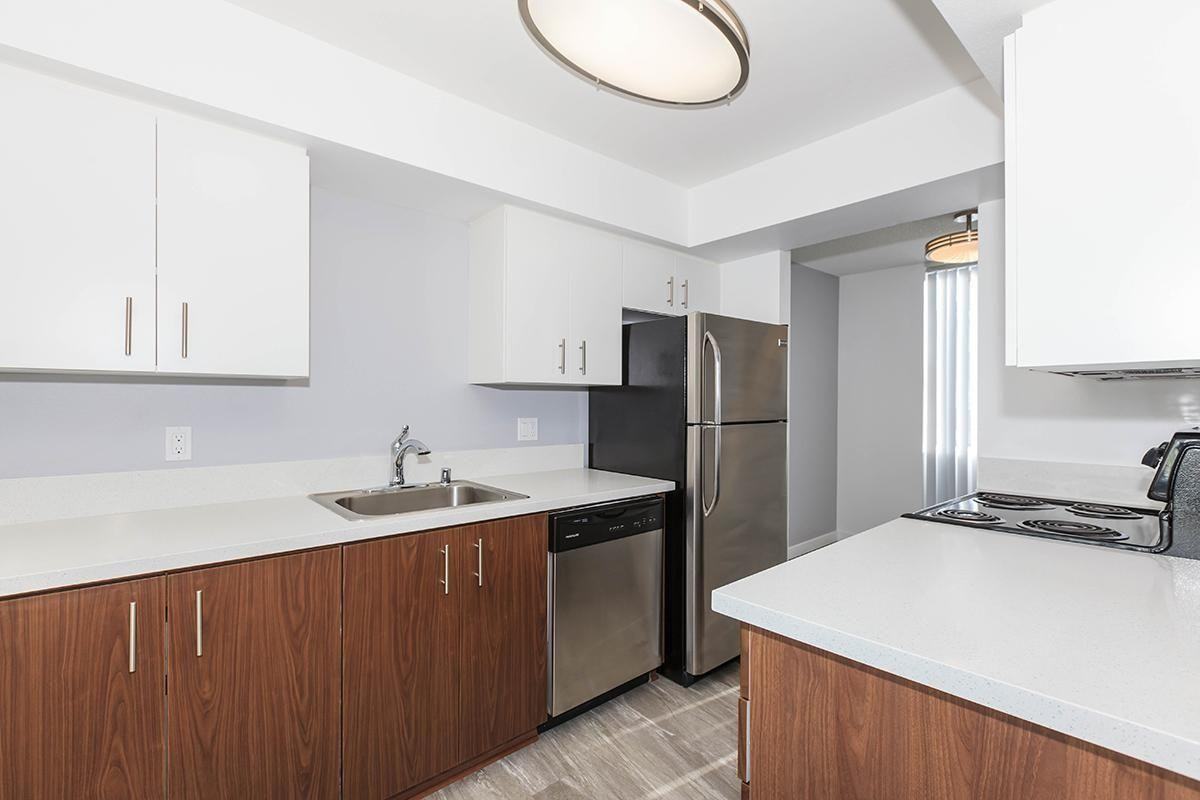 449 E Arenas Rd - Photo 4 of 38