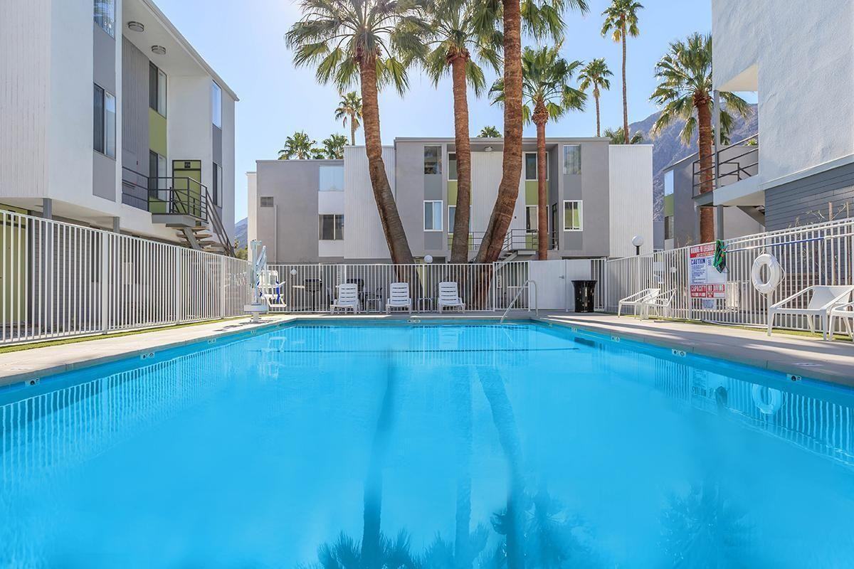 449 E Arenas Rd - Photo 5 of 38