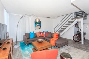 449 E Arenas Rd - Photo 1 of 1