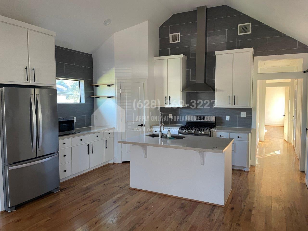 5318 Leeland St - Photo 2 of 26