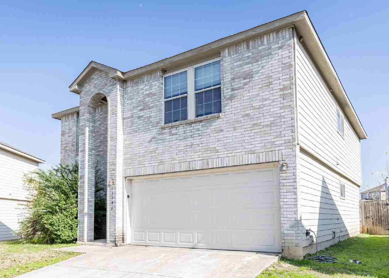 13306 Hampton Dl - Photo 2 of 35