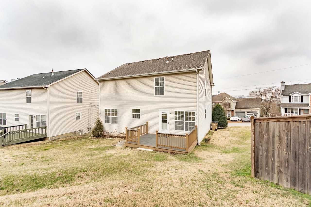 4716 Chepstow Dr - Photo 2 of 17