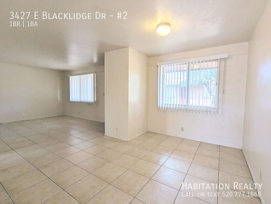 3427 E Blacklidge Dr #2 - Photo 3 of 12