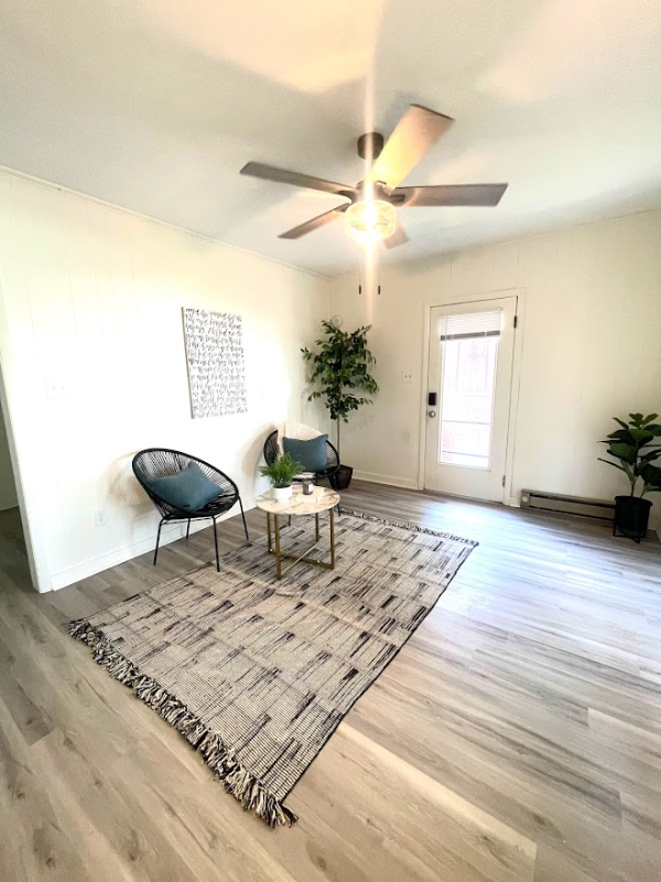 410 West Maple Street #4 - Photo 3 of 29