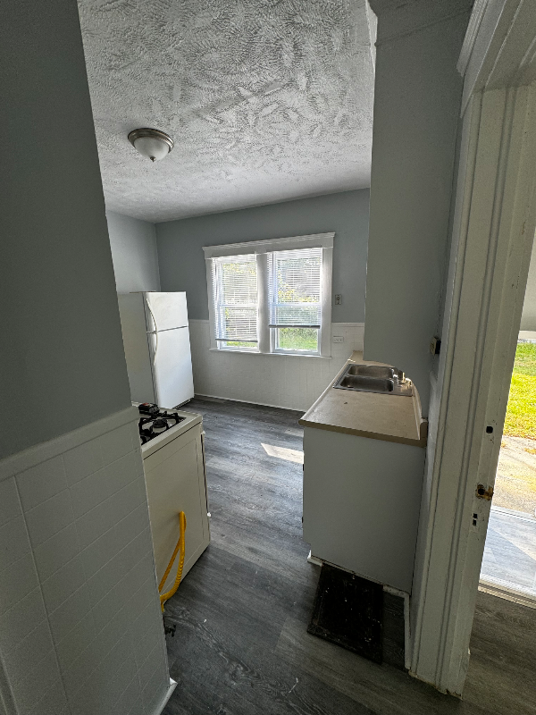 1189 E 84th St #1 - Photo 3 of 7