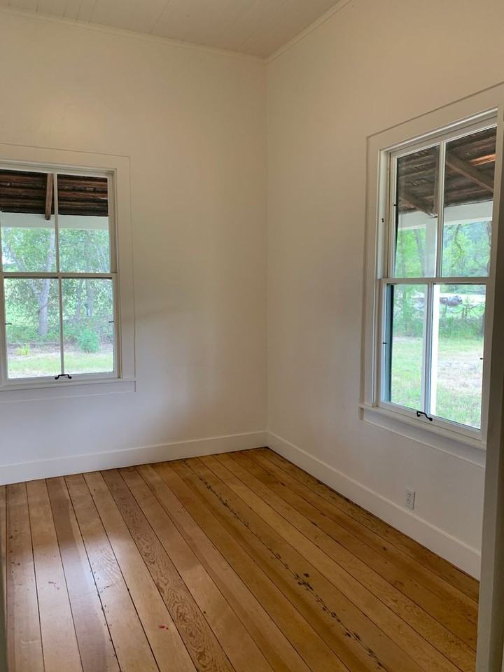 1633 Loliondo Ranch Rd - Photo 2 of 12