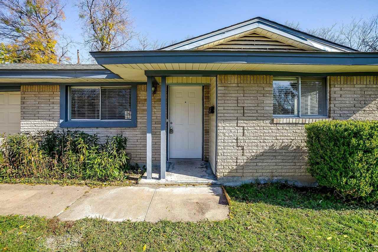 3491 Bandera Rd - Photo 2 of 20