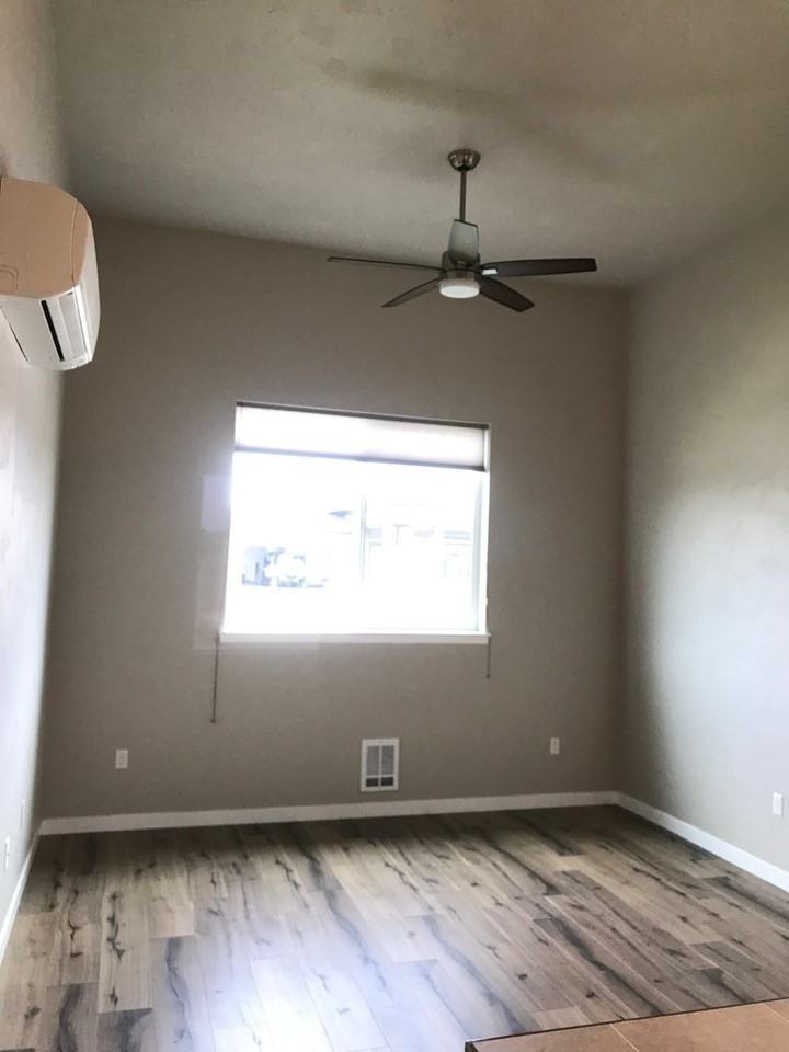 4682 4682 SW Yew Leaf Court-ADU #ADU - Photo 5 of 10