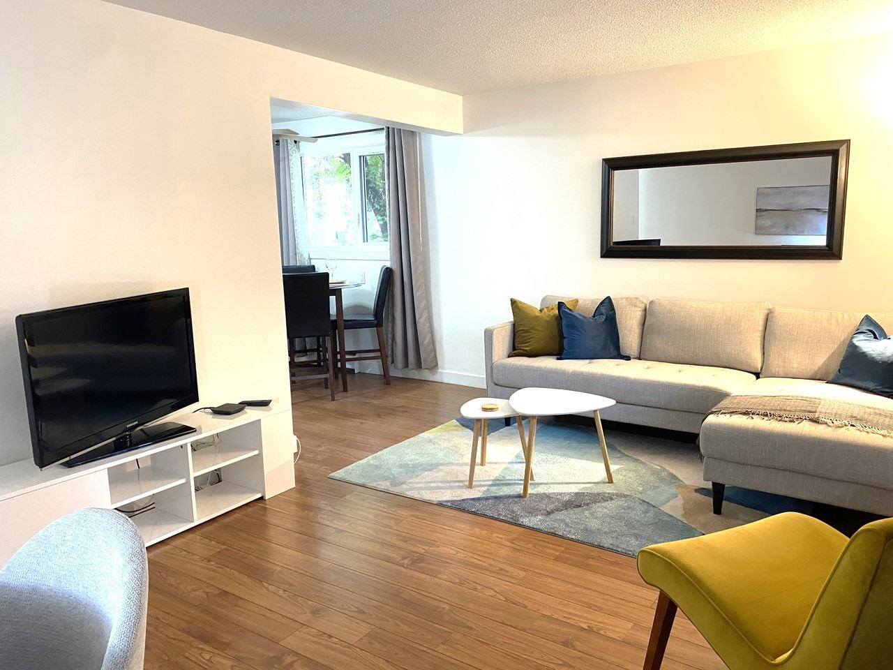 102 #102F - Photo 2 of 21