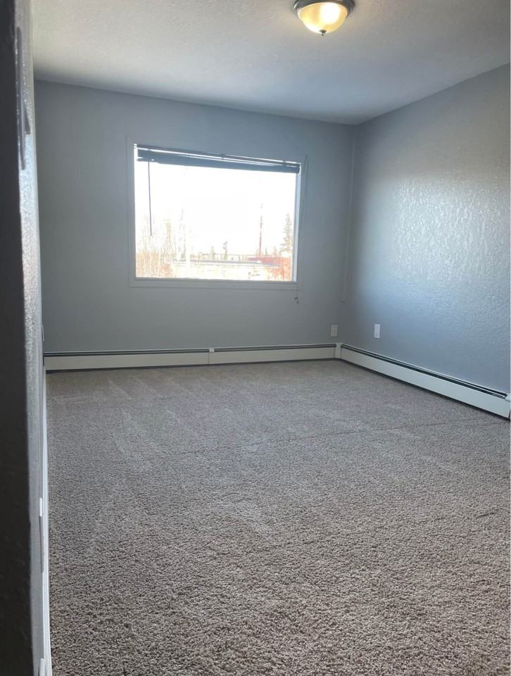 179 Oklahoma Street - Photo 3 of 4