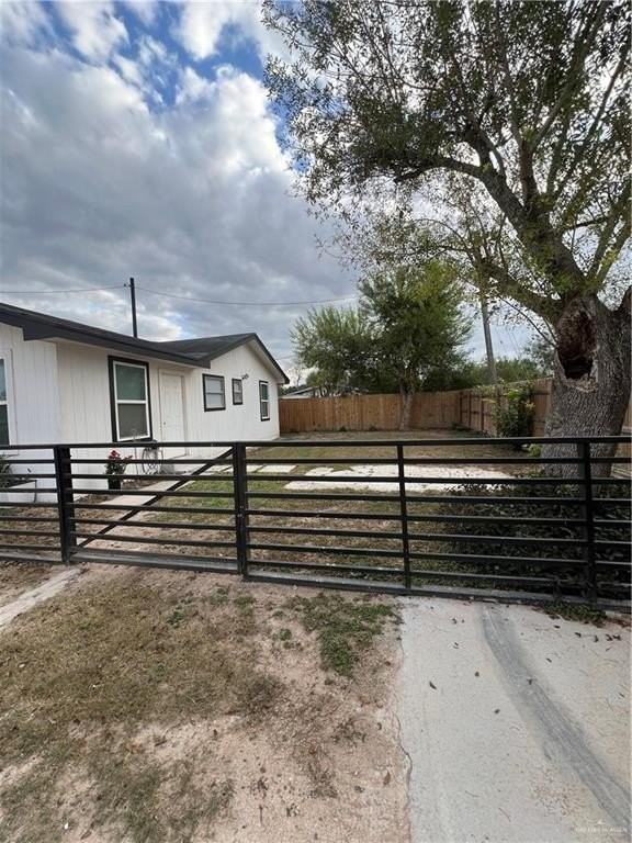 1200 2nd Street - Photo 3 of 14