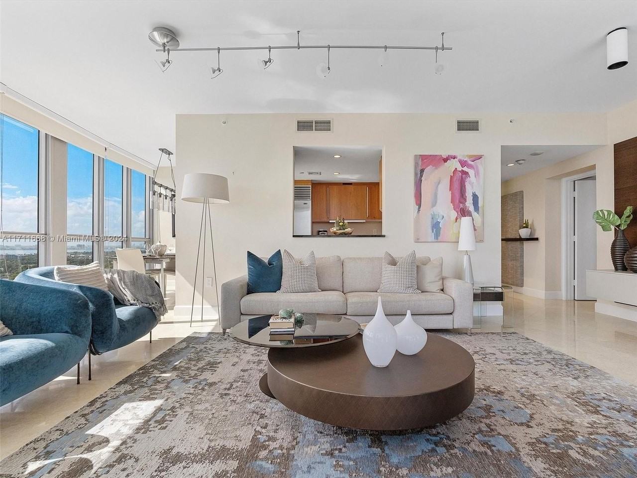 101 20th St #3002 - Photo 5 of 50