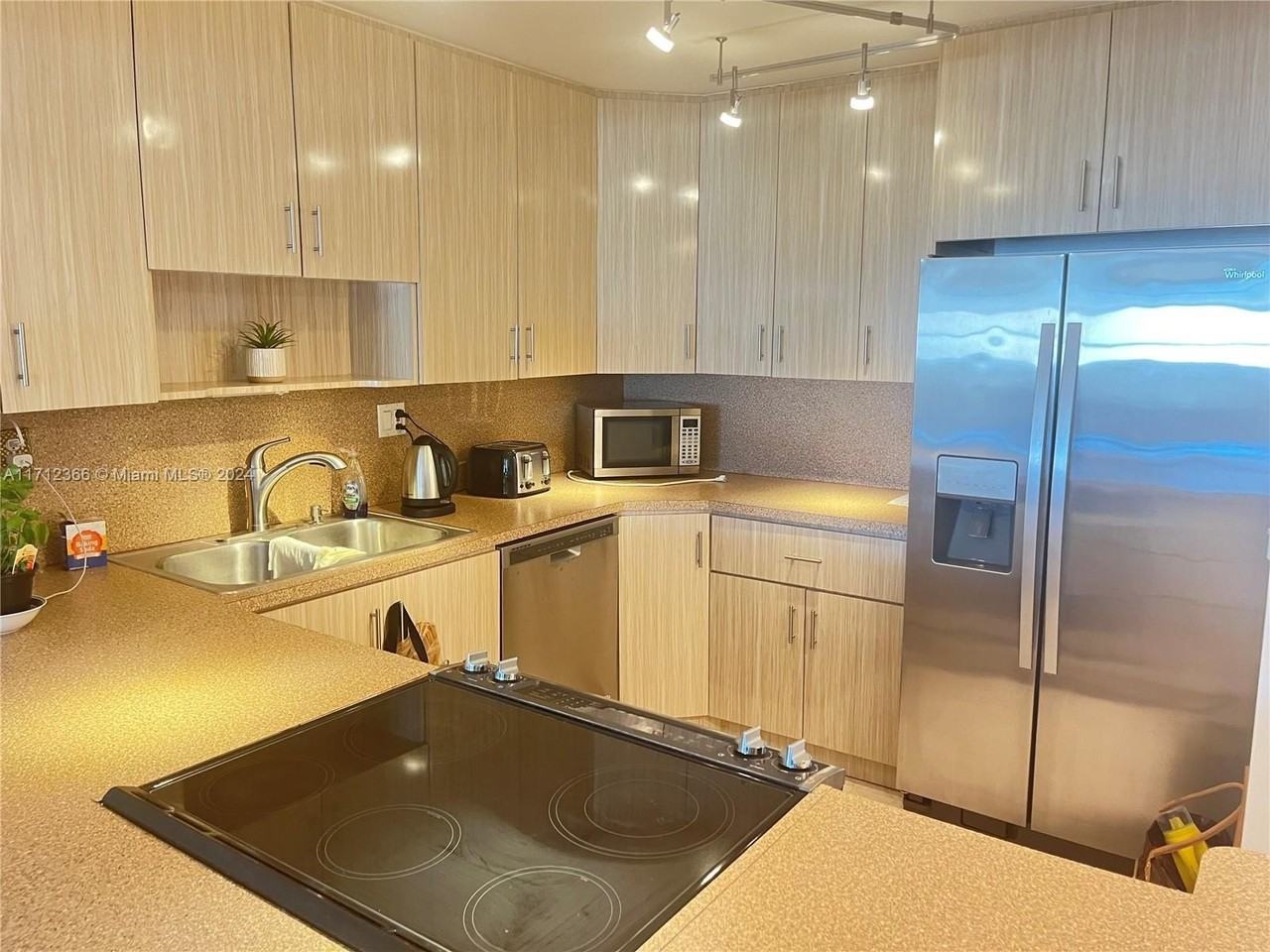 1849 S Ocean Dr #1603 - Photo 2 of 14