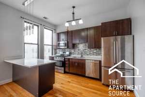 featured image of 2122 N Milwaukee Ave #243F