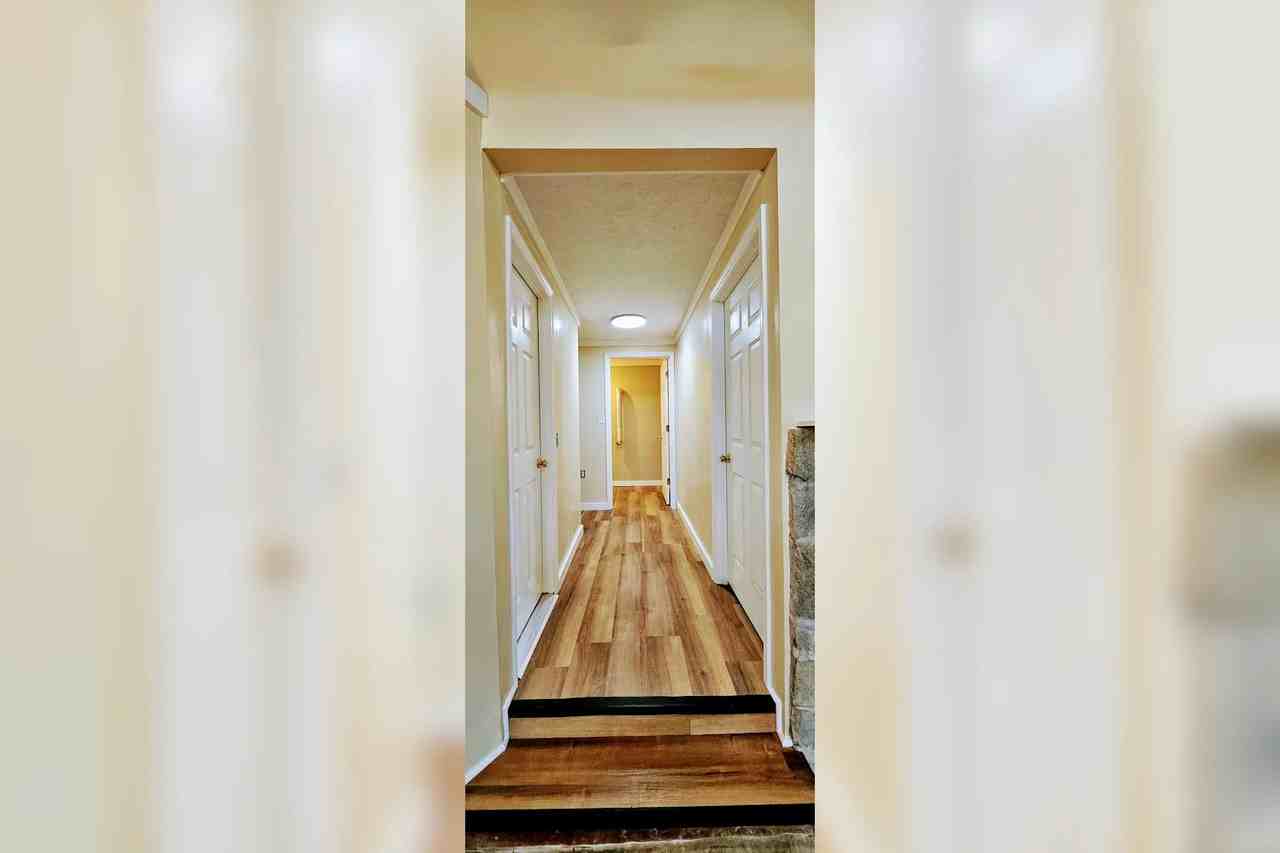 376 Walnut Dr - Photo 3 of 17