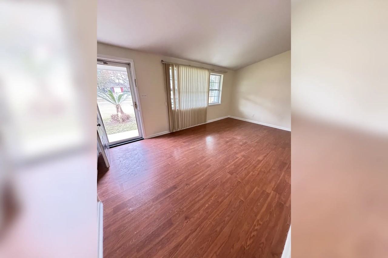 12428 Largo Dr - Photo 3 of 18