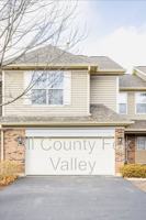 featured image of 2176 Yale Cir
