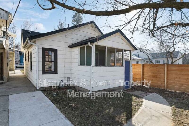 1409 N 13th St - Photo 4 of 19