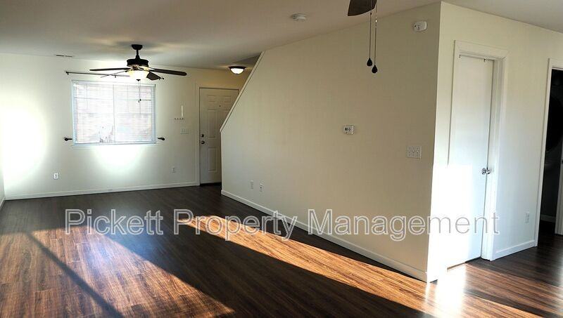 4855 Bowwood Cir Ne - Photo 4 of 32