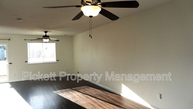 4855 Bowwood Cir Ne - Photo 6 of 32