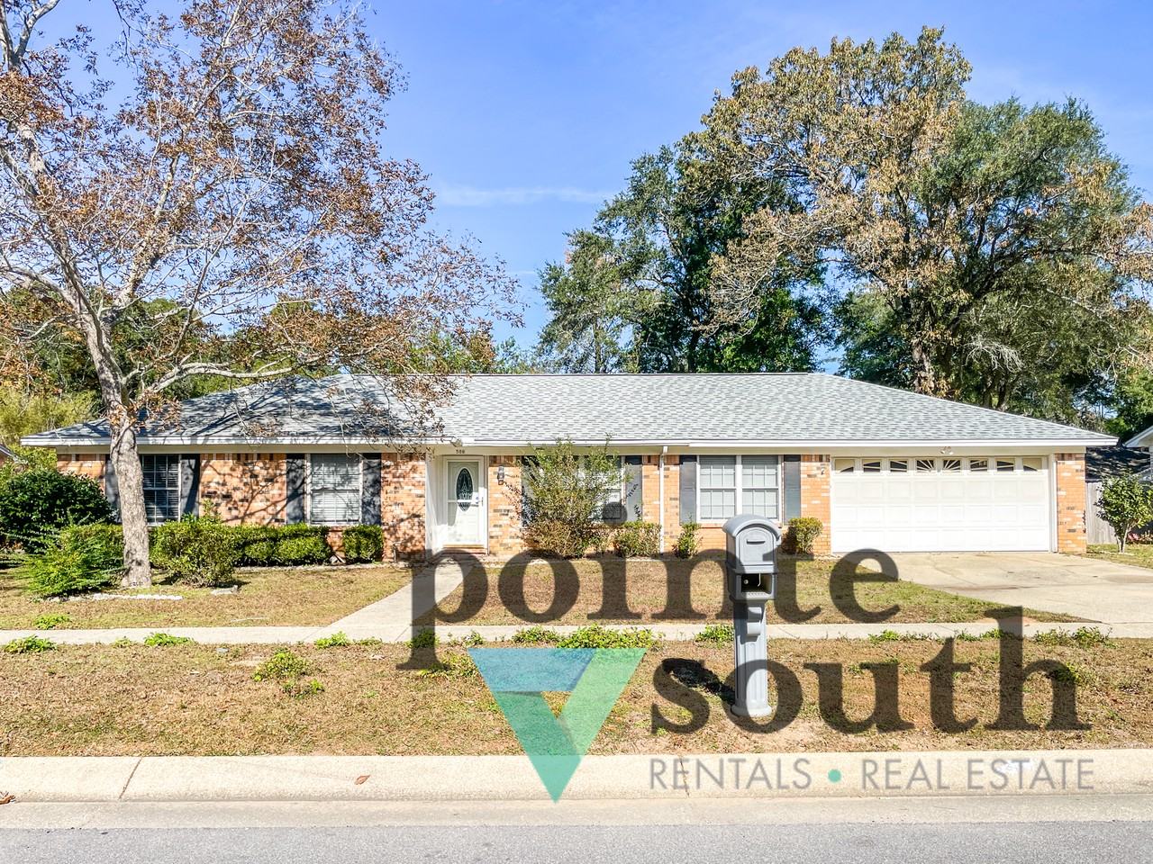 586 Bobwhite Dr - Photo 2 of 26