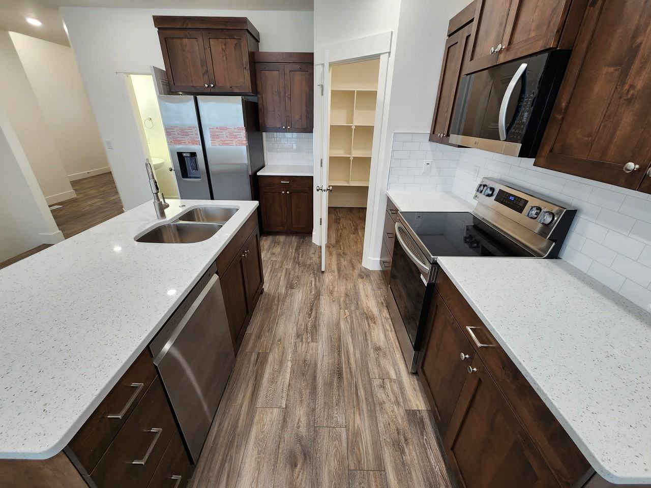 3043 Kalani Ct - Photo 5 of 20