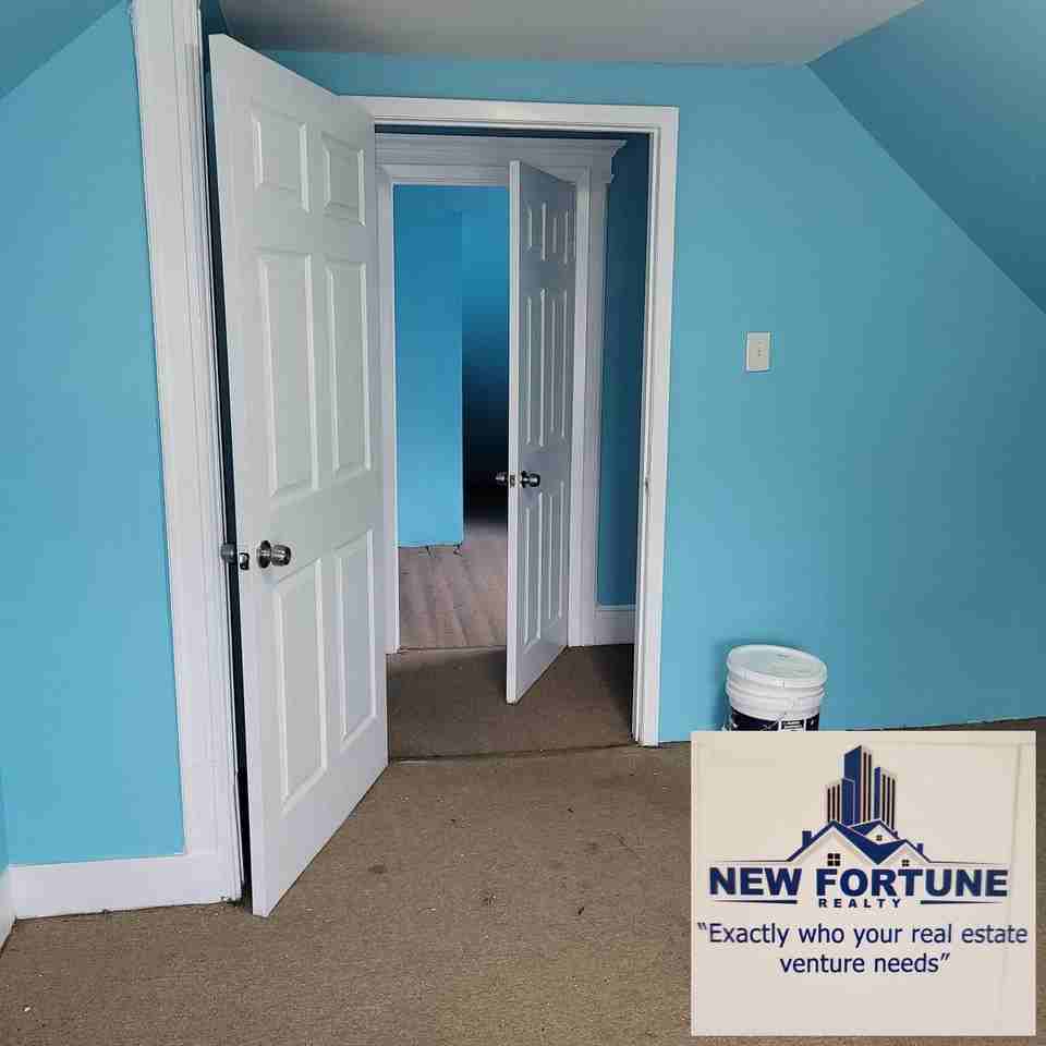 114-21 118th Street - Photo 2 of 20