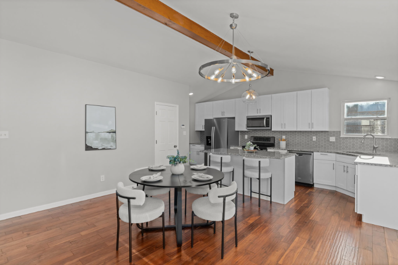 4409 Raven Pt - Photo 3 of 35