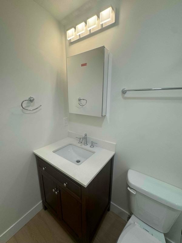 887 Nw - Photo 6 of 15