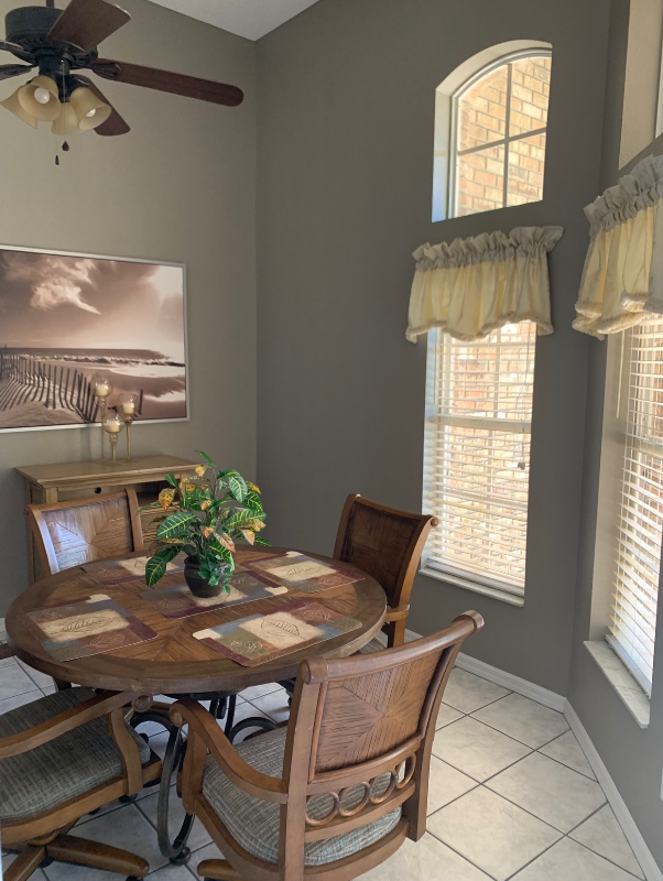 1625 Banana Dr - Photo 3 of 12