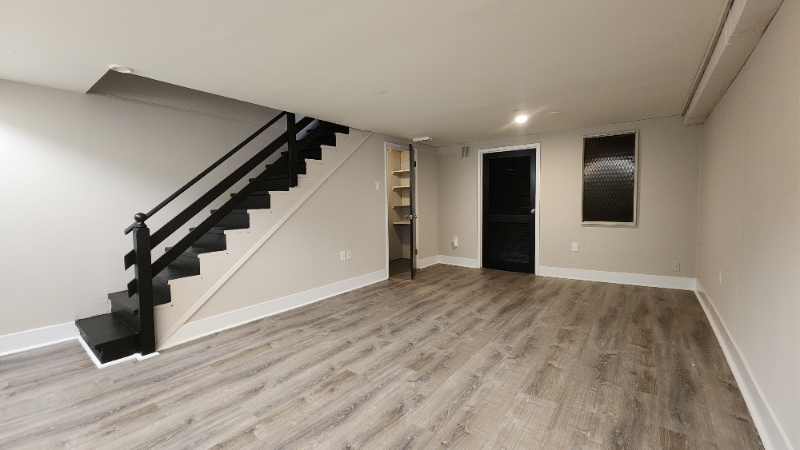 550 S Clay Ave - Photo 7 of 12