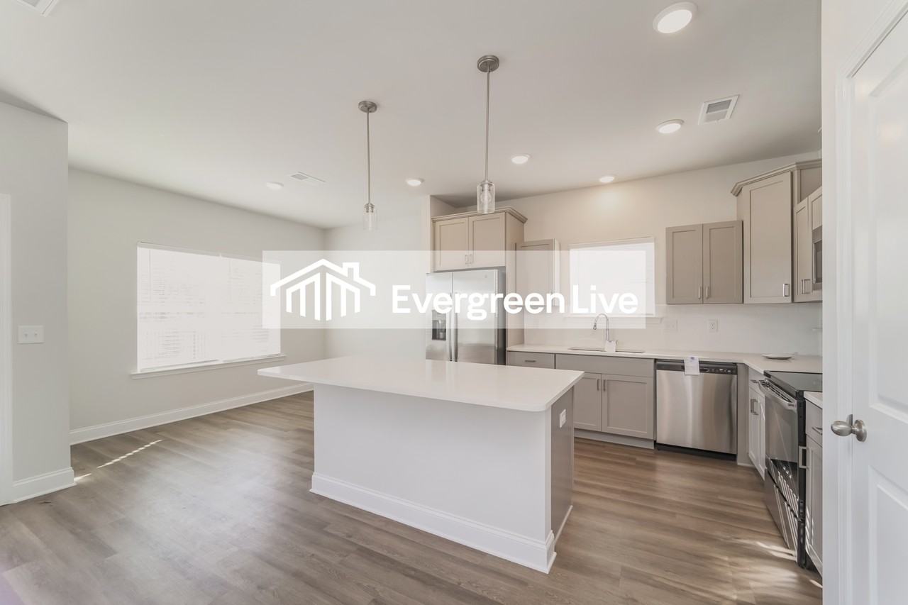8216 Bearling Way - Photo 4 of 15
