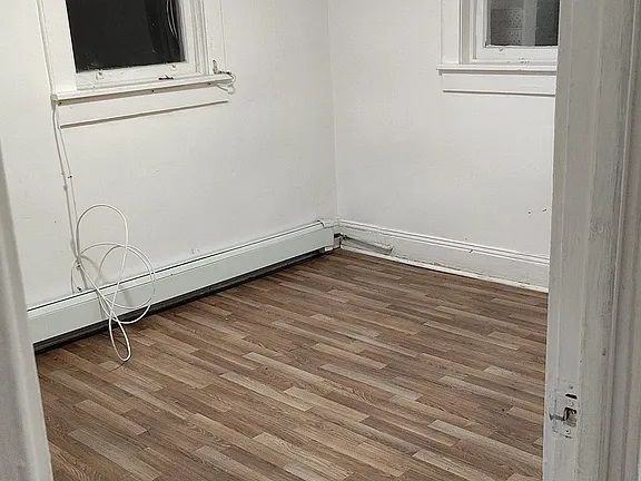 10 Starr Ave - Photo 3 of 6