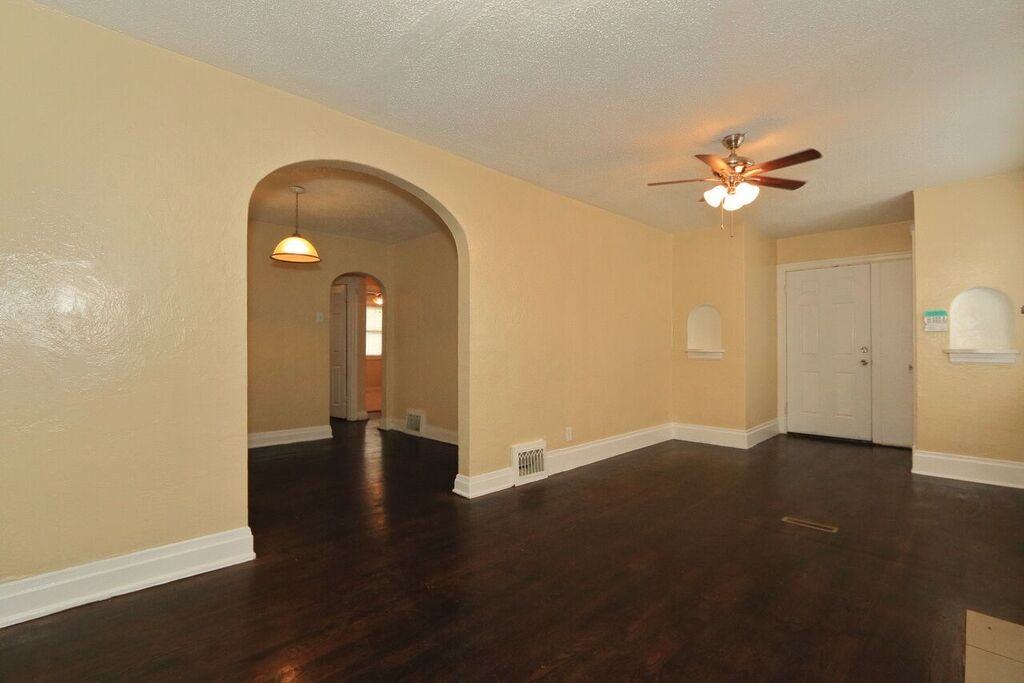 4216 Oneill Ave - Photo 2 of 15